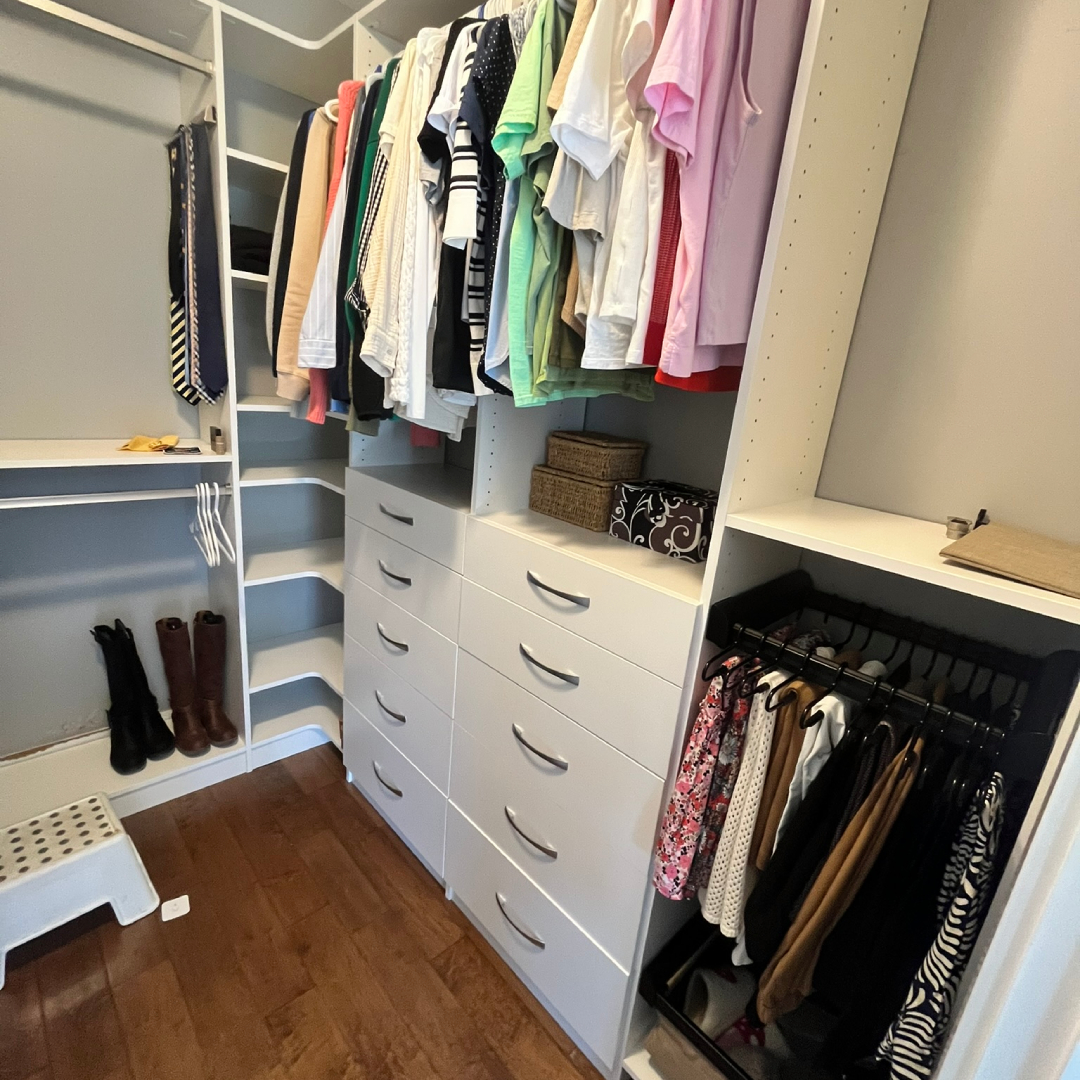 walk-in closet